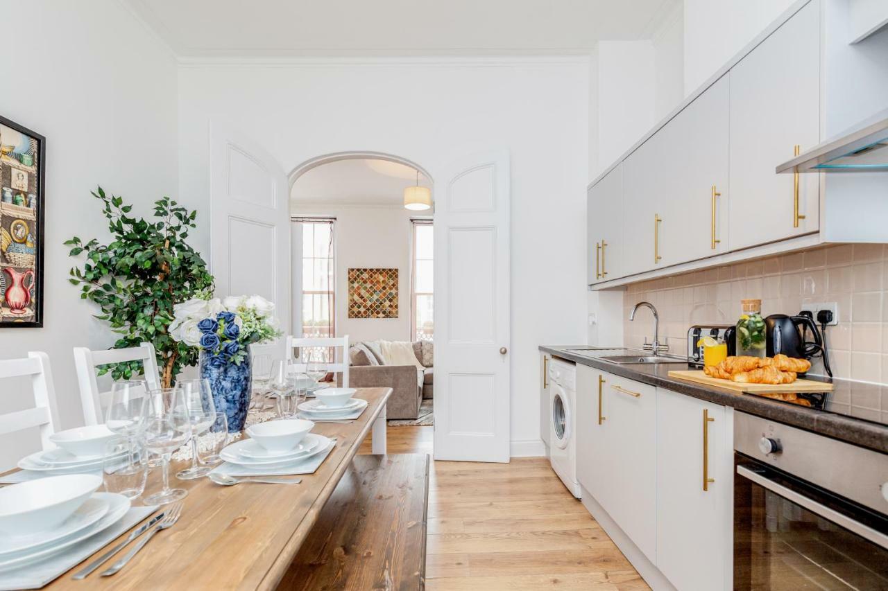 Bright & Spacious 4Beds Home - Kensington High Street-Olympia Лондон Экстерьер фото