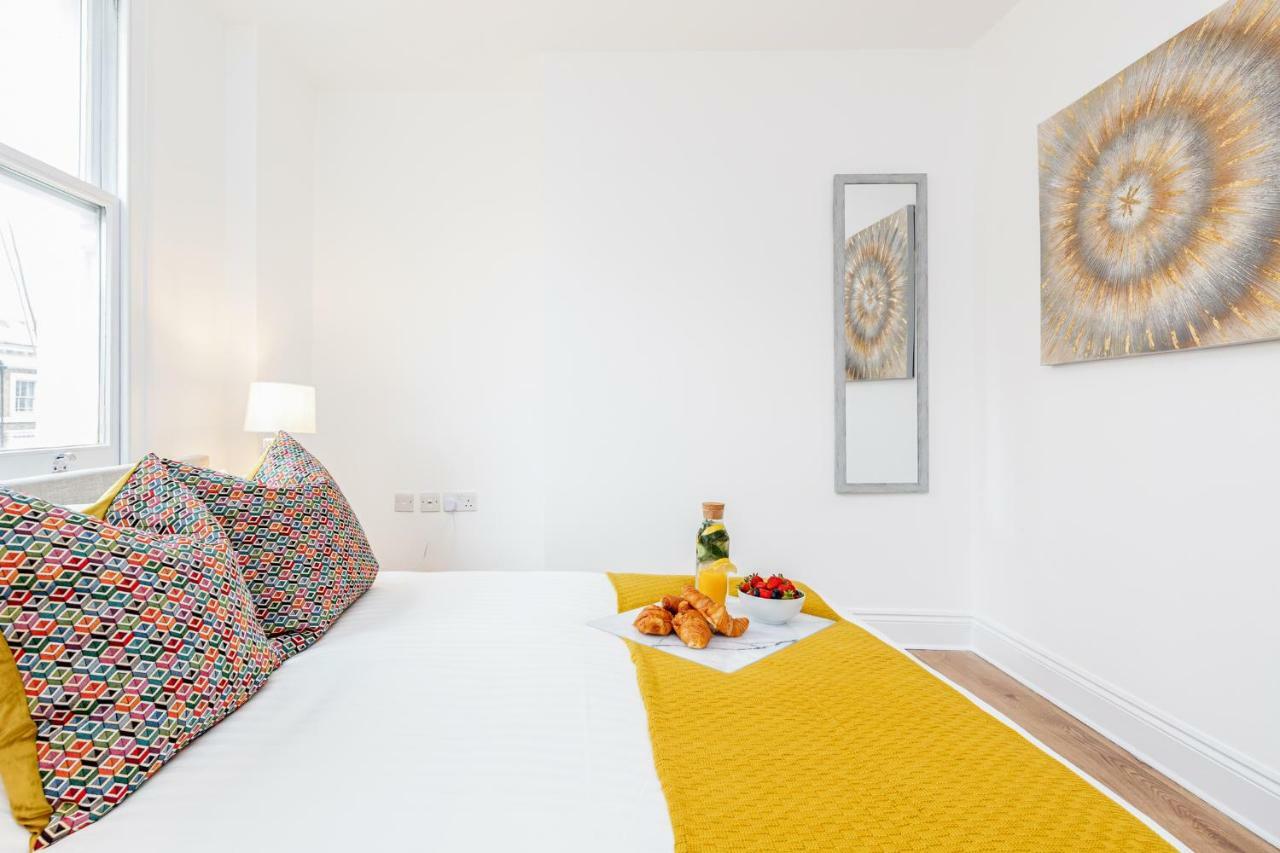 Bright & Spacious 4Beds Home - Kensington High Street-Olympia Лондон Экстерьер фото