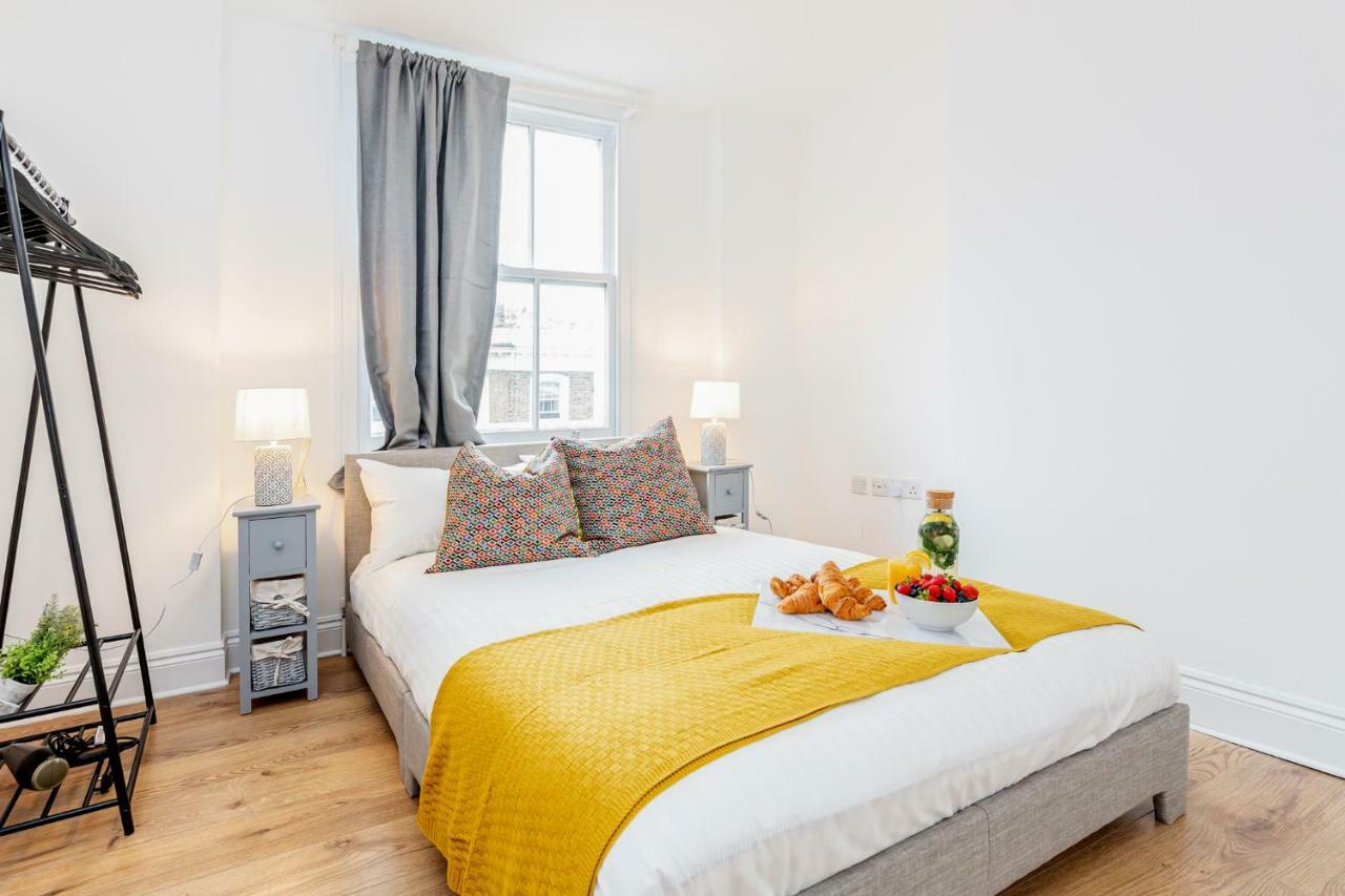 Bright & Spacious 4Beds Home - Kensington High Street-Olympia Лондон Экстерьер фото