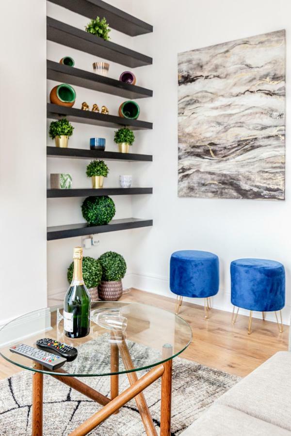 Bright & Spacious 4Beds Home - Kensington High Street-Olympia Лондон Экстерьер фото